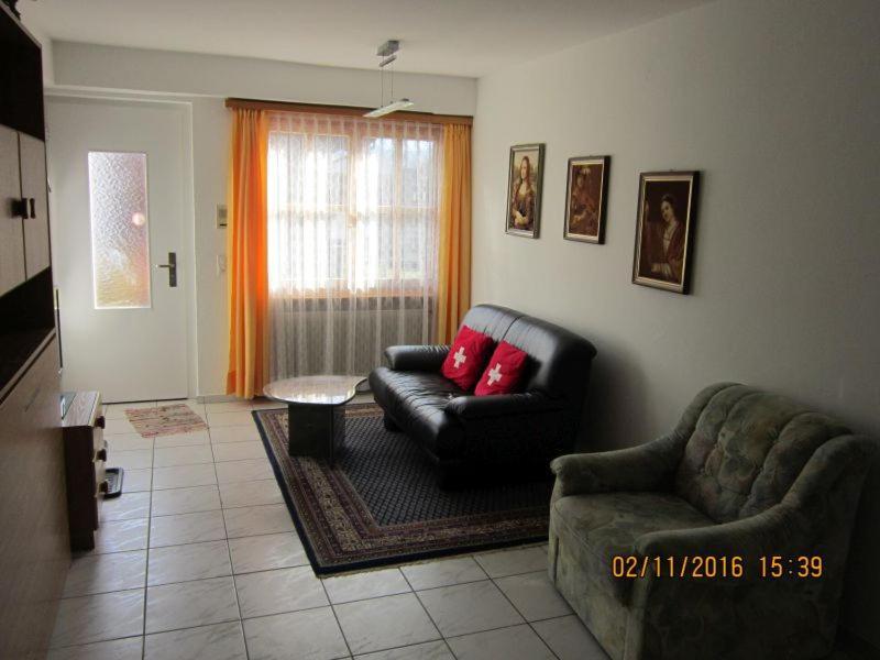 Flumina - Ferienwohnung Fuer Max. 4 Personen Flims Ngoại thất bức ảnh